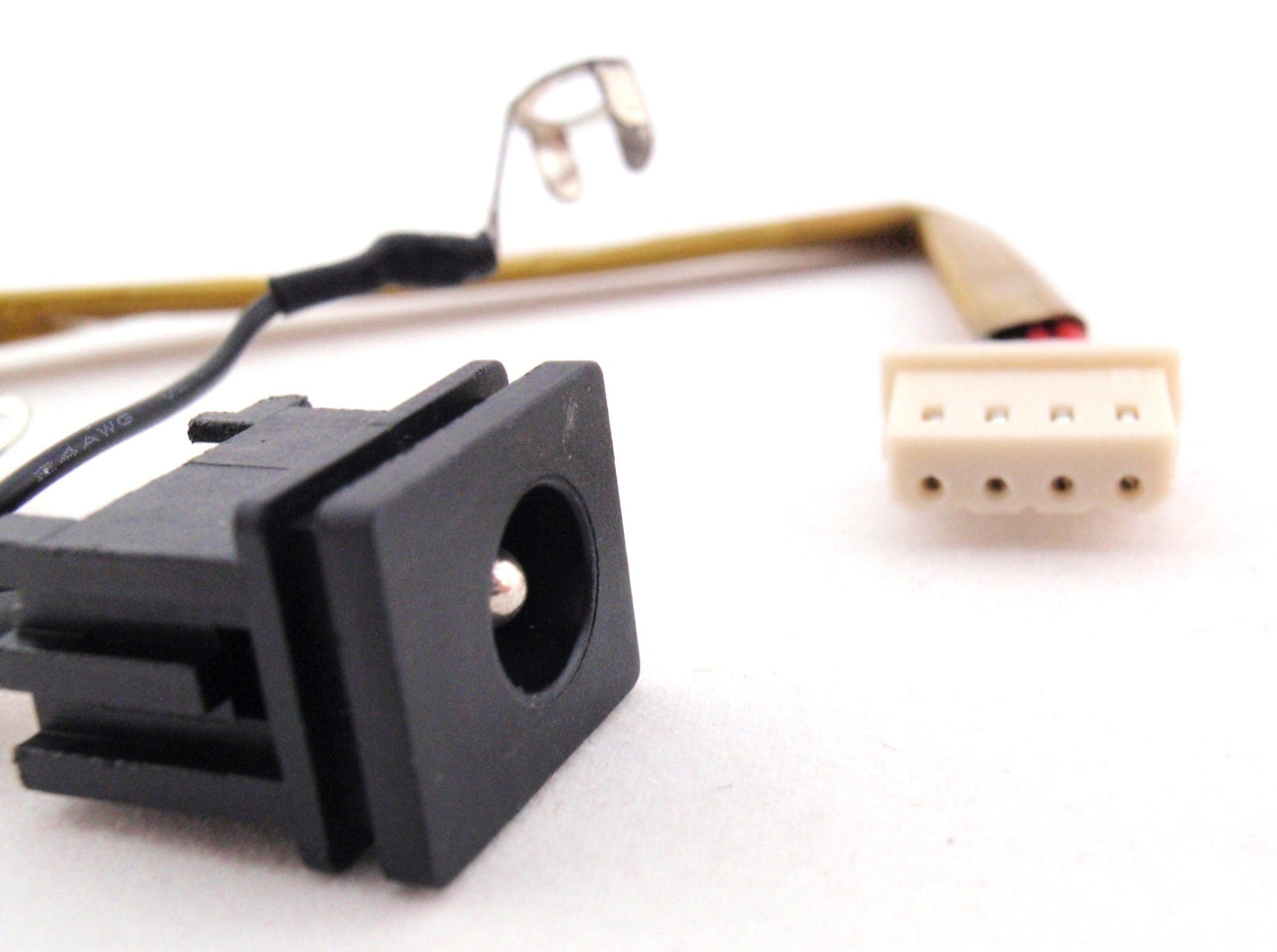 Toshiba New DC In Power Jack Charging Port Connector Cable Satellite U300 U305 Tecra M8 A000018220